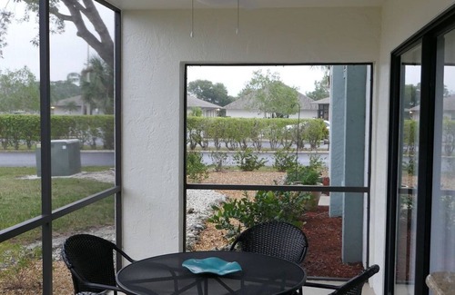 Cypress Lake Condo | Charming Condo in awesome location for shopping, dining, entertainment, beach