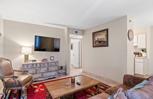 Collins Condo | Charming Condo in Downtown Wickenburg - Walk to Events, Shopping and Dining