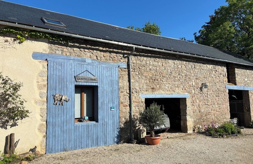 Alligny-en-Morvan House | CHARMING COTTAGE IN THE NATURAL REGIONAL PARK MORVAN TOURISM FURNITURE *