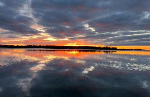 Orillia Villa | Charming Cottage on Lake Simcoe