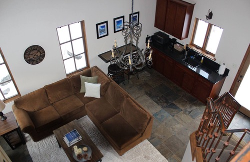 Markleeville Cottage | Charming cottage on the River Edge!