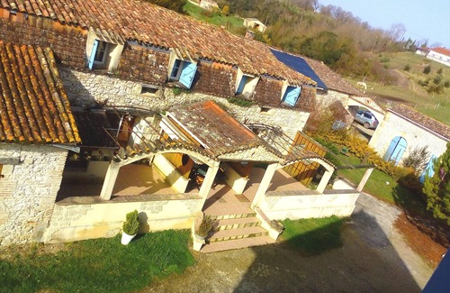 Brugnac Cottage | Charming cottages for family or groups