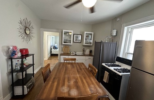 South Louisville Apartment | Charming Duplex Near Churchill & UofL Unit B