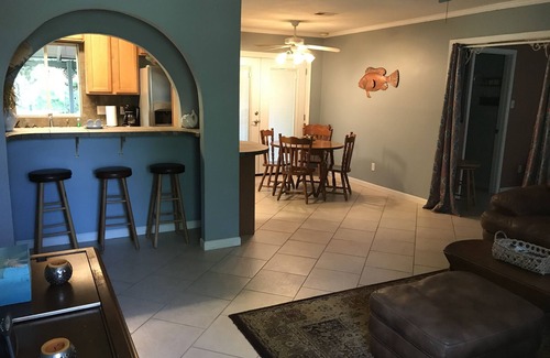 St. Martin House | Charming, Economical, 3 Bedroom, 2 Bath Home Away From Home.