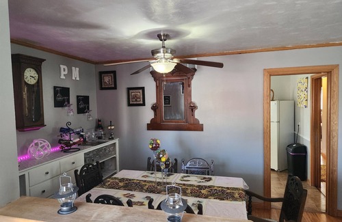 Austin House | Charming Family 1-level and pet-friendly Home