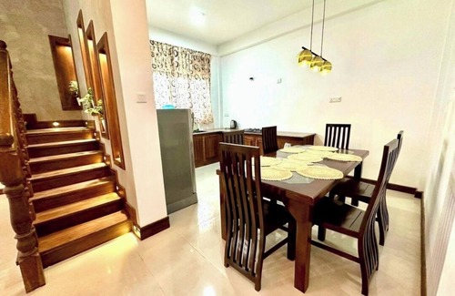 Nallur Villa | Charming family home in the heart of Jaffna - comfort and culture combined.