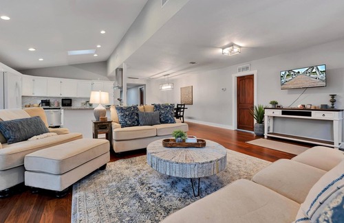 Waco House | Charming Farmhouse Unplug Unwind Explore Waco