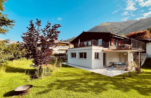 Soerenberg Ski Chalet | Charming flat with fireplace and mountain views
