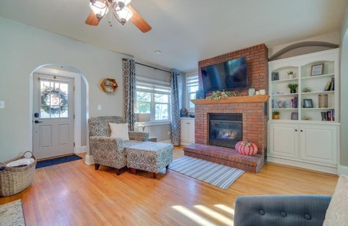 Windsor House | Charming Getaway, Walk to Windsor Lake and Downtown!