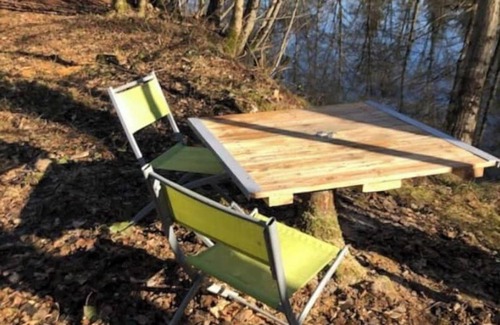 Travexin House | Charming gîte with jacuzzi, baby, river pond