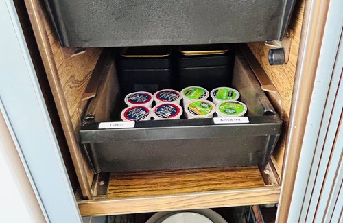 La Presa House | Charming Glamping - Stay in Style: Airstream + Views in Spring Valley