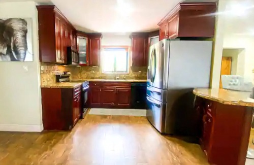 West Park Apartment | Charming Home Centrally Located in South Florida