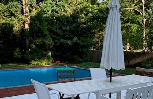 Clearwater Beach House | Charming Home in East Hampton, Near Clearwater Beach w/Private Pool