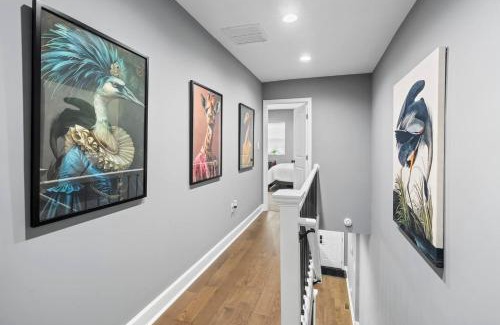 Downtown Baltimore House | Charming Home Parking, Sleeps 10, Wfh Space