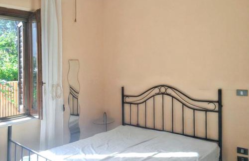 Laura House | Charming house in Laura with fenced garden