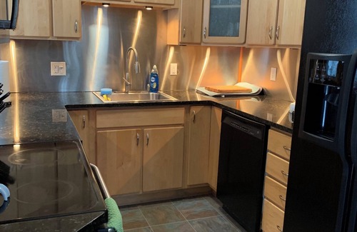 Etna House | Charming House Only 5 minutes from Cornell