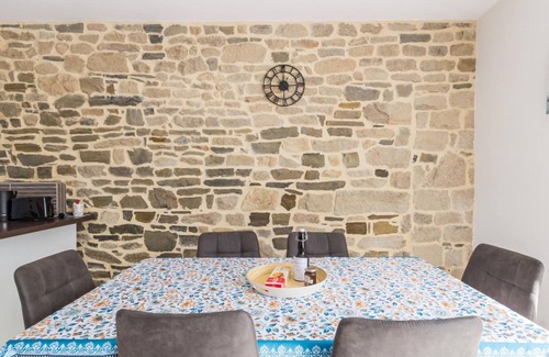 Jullouville Cottage | Charming house with private garden and terrace in Jullouville