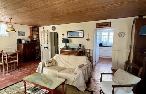 Ars-en-Re House | Charming house with garden near the port