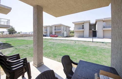 Milas Villa | Charming House With Shared Pool in Milas
