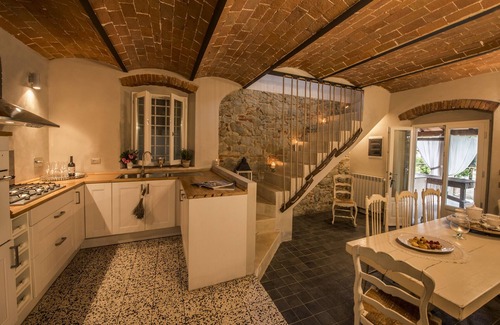 Terranuova Bracciolini Villa | CHARMING VILLA IN THE HEART OF CHIANTI