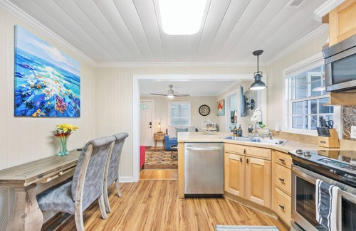 Murrells Inlet House | Charming Little Hideaway in the Heart of Murrells Inlet!