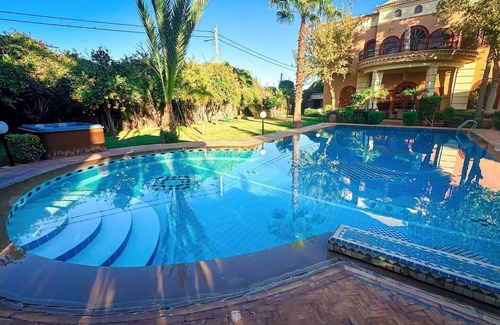 Menara House | Charming Luxury Villa | Pool & Hot Tub