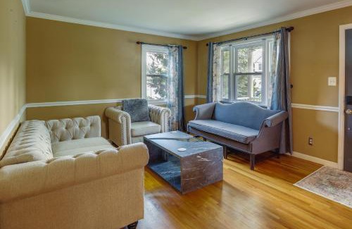 Monroe Township House | Charming Monroe Township Home - 13 Mi to RU!