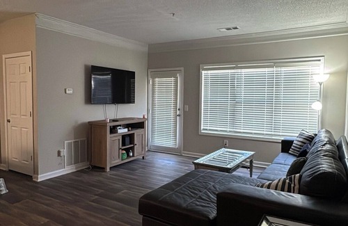 Lithia Springs Apartment | Charming New 1-bedroom apartment 15 minutes from downtown Atlanta