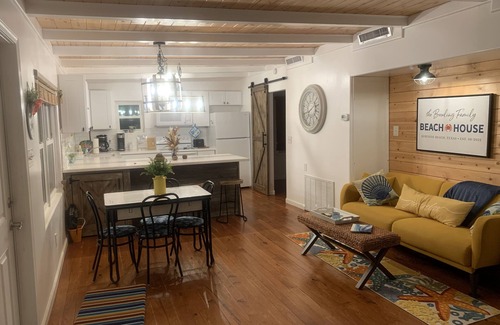 Surfside Beach House | Charming Newly remodeled Clark house on the beach!