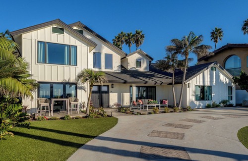 Sunset Cliffs House | Charming Oceanfront master suite B