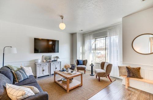 Sunset Heights House | Charming Orem Townhome 5 Mi to BYU!