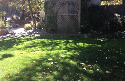 Sonoma Cottage | Charming Private Cottage in the Wine Country with Tennis Court