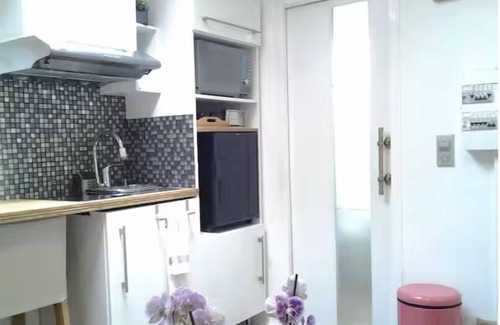 Strasbourg -Saint-Denis Apartment | Charming, private studio