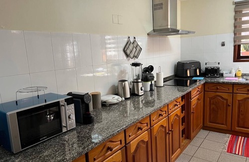 Machico House | Charming retreat in Machico - 5 min Beach and B Center