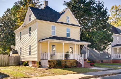 Salisbury House | Charming Salisbury Getaway with Grill and Fire Pit!
