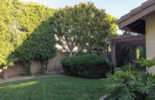 Fountain Valley House | Charming & Spacious 4-bedroom house with AC and WiFi in Fountain Valley