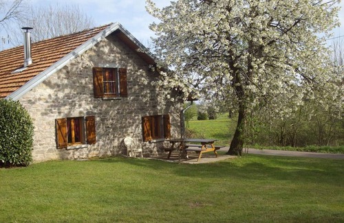 Saint-Bresson Cottage | Charming stone house in the heart of the Vosges