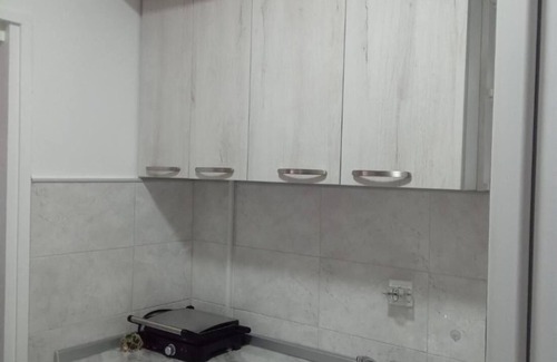 Novi Pazar Apartment | Charming Studio Apartment in Novi Pazar with City & Mountain Views
