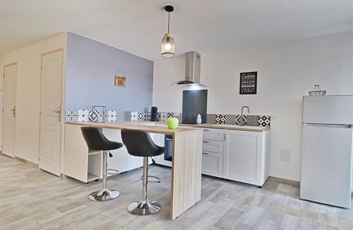 Puyloubier Apartment | Charming studio at the foot of Sainte VIctoire