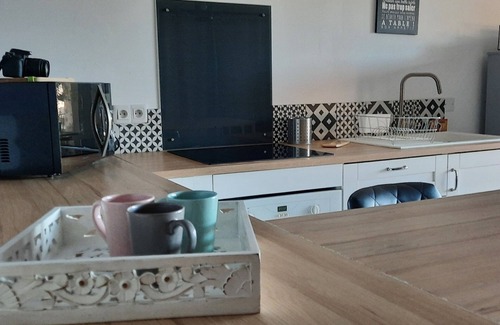 Puyloubier Apartment | Charming studio at the foot of Sainte VIctoire