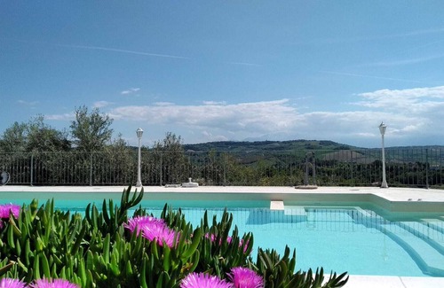 Sant'Omero Apartment | CHARMING STUDIO/FLAT WITH POOL