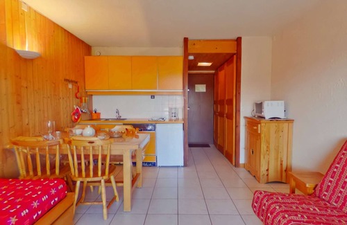 Les Saisies Apartment | Charming Studio in Les Saisies, Ski-In/Ski-Out, Terrace, Sleeps 3
