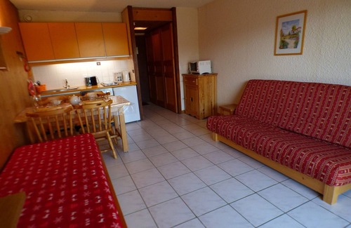 Les Saisies Apartment | Charming Studio in Les Saisies, Ski-In/Ski-Out, Terrace, Sleeps 3