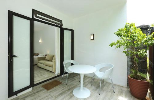 Moka Apartment | Charming studio in Moka 40 m² with mountain view terrace