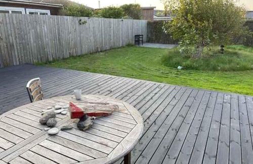 Thyboron Villa | Charming Townhouse With Plenty Of Space