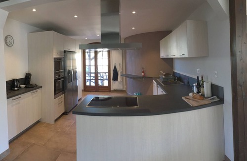 Le Grau-dʼAgde Villa | Charming villa 150 m from the sea with heated pool