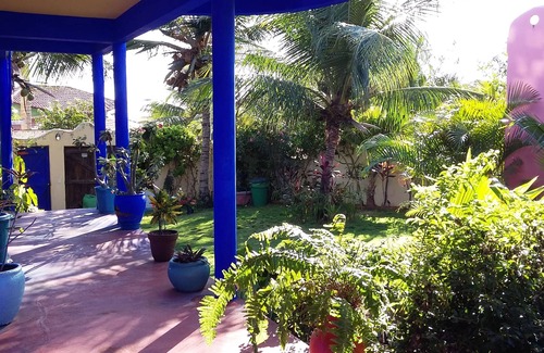 Canoa Quebrada Villa | Charming villa in tropical garden 5 minutes walk to town centre and beach, Wi-Fi