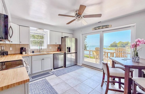 Silver Beach House | Charming Waterfront Retreat with Private Dock