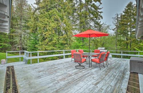 Wilmington House | Charming Wilmington Cabin, 8 Mi to Mt Snow!