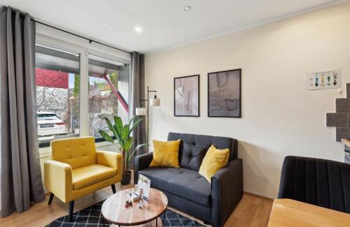 Hamelin Apartment | Charysma - Aurum-Suite, modernes & elegantes Design, Parkplatz, Terrasse